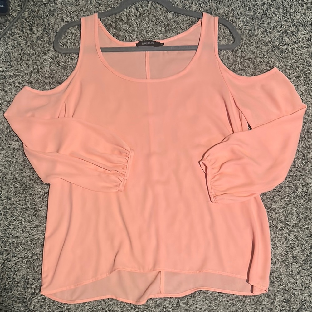 Epique moi Orange Pink 3/4 Sleeve Cut Out Blouse. Size M.
